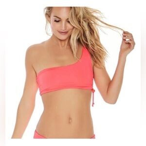 NWT L*Space Estella Silver Lining Bikini One Shoulder Top
IN Geranium- Size XS